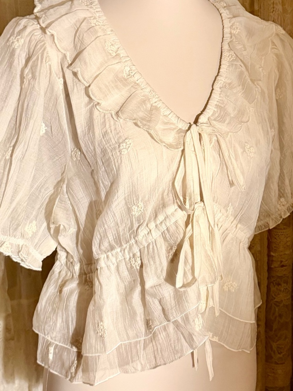 Lucky Brand Ruffled Tie-front Top - Picture 4 of 8
